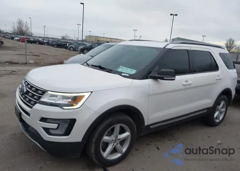 2017 Ford Explorer Xlt z USA, uszkodzony, nr VIN 1FM5K8D83HGD56777